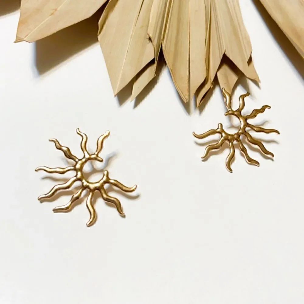 Sun radiant earrings #603